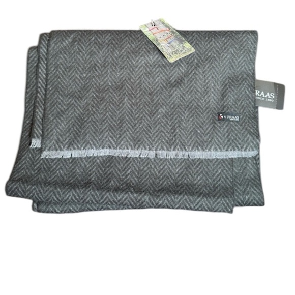 V. Fraas men’s scarf made in Germany eco cashmink herringbonr recycled NWT black - Picture 1 of 7